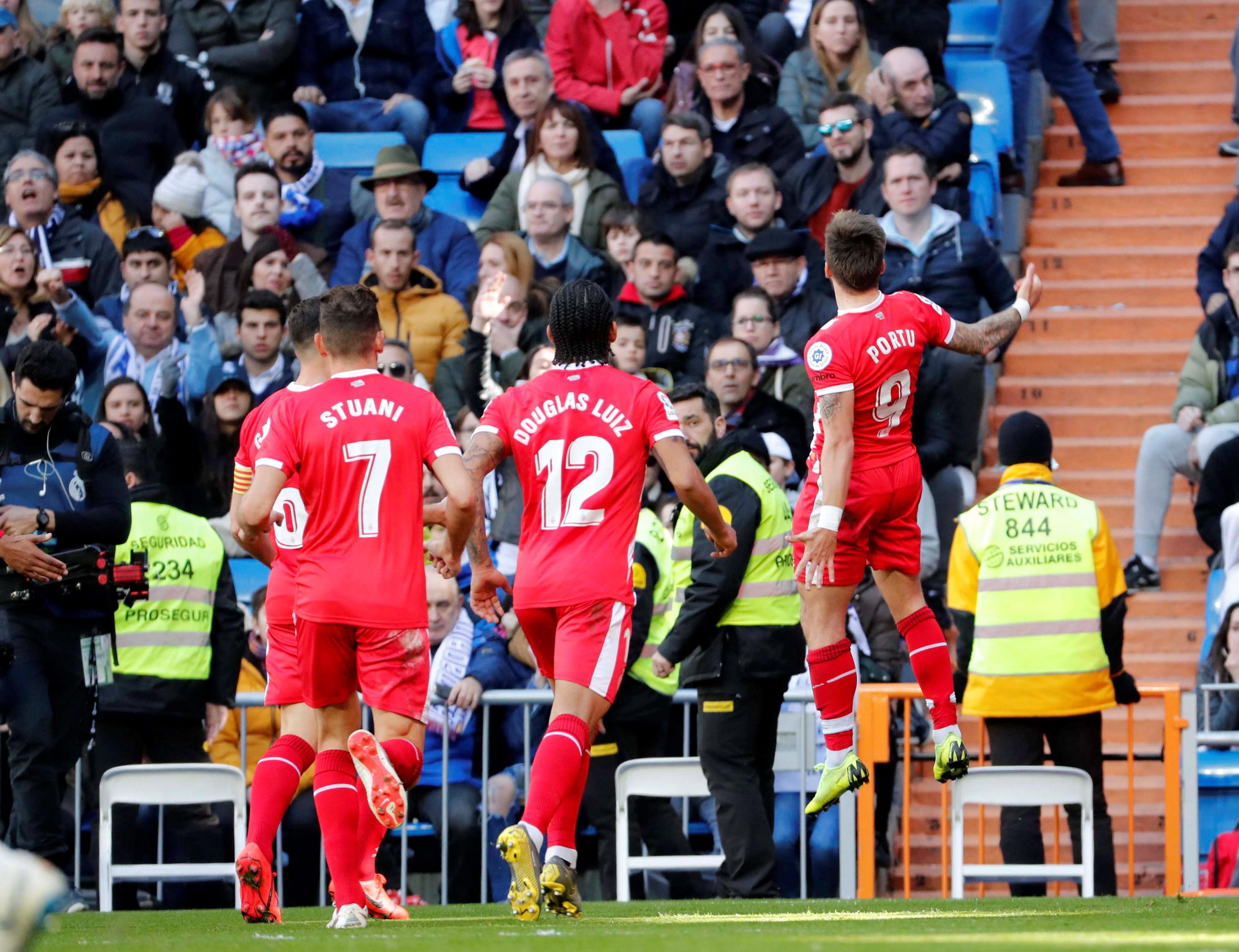 中脱颖而出 中脱颖而出