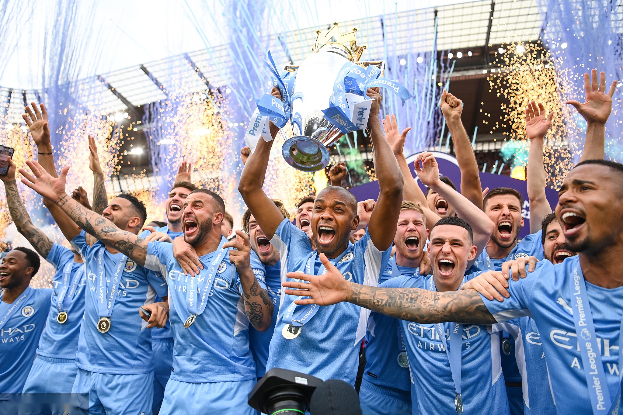 赛车不仅是 赛车不仅是